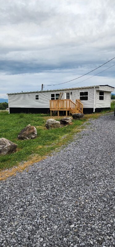 Building Photo - 262 Patterson St