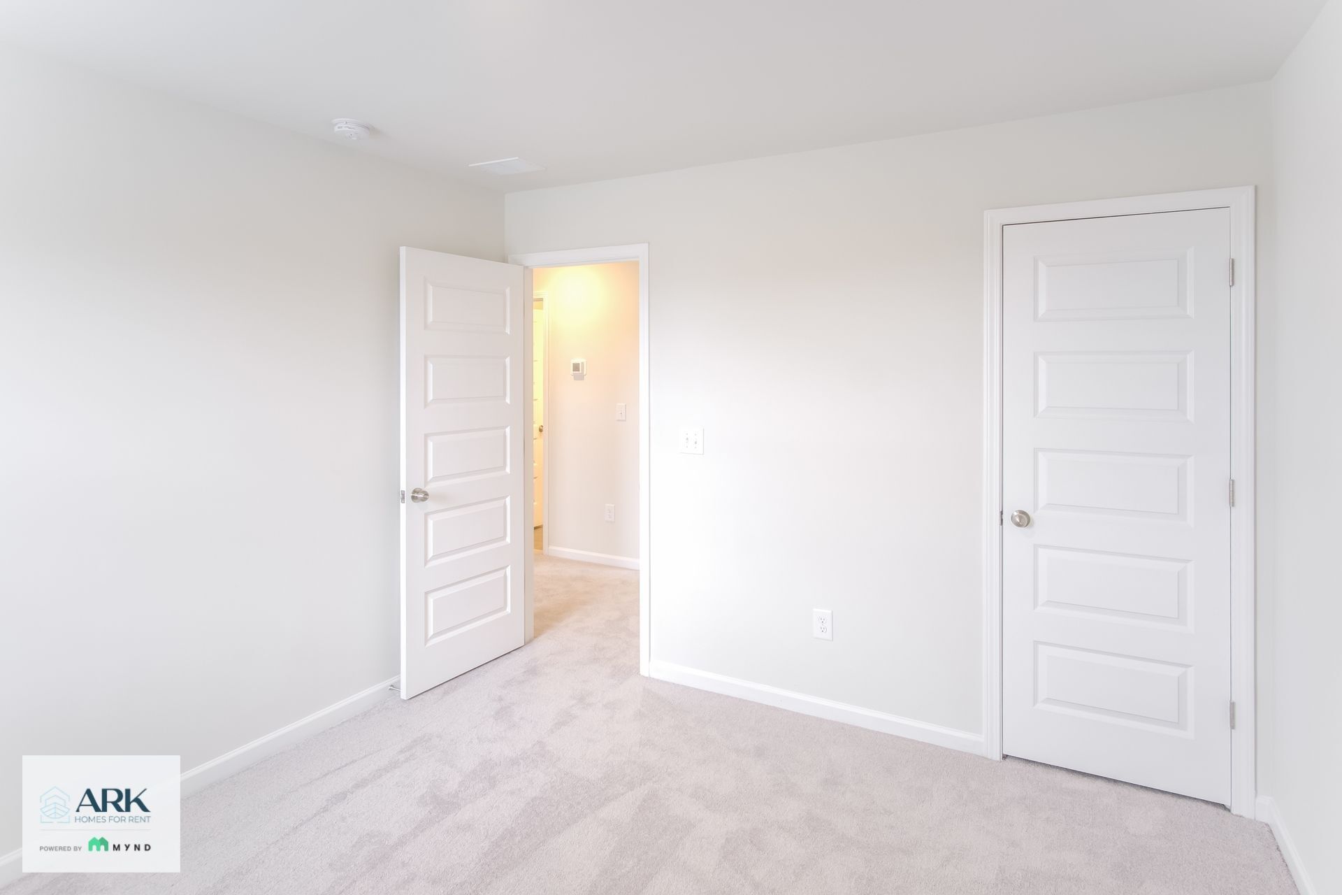 Building Photo - 1145 Joywood Dr