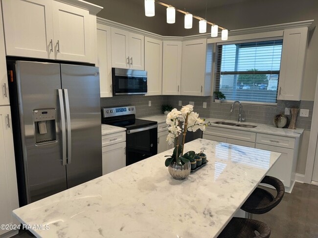 Building Photo - 125 Gadwall Dr