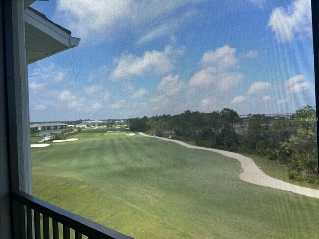 Building Photo - 12240 Wellen Golf St