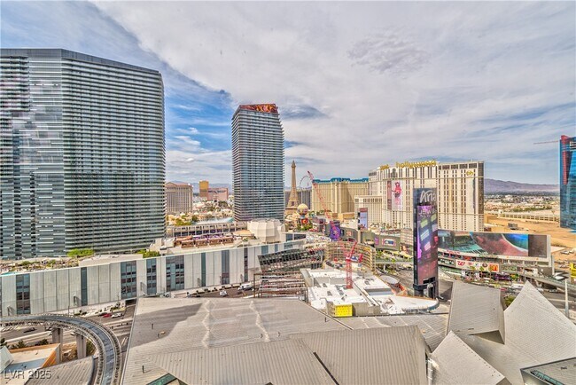 Building Photo - 3726 S Las Vegas Blvd
