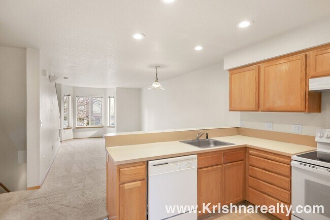 Building Photo - 5281 SW 174th Terrace