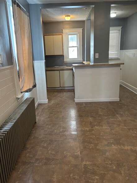 Building Photo - 33 Brooklawn St