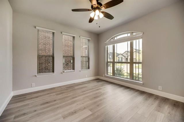 Building Photo - 1401 Thrasher Dr