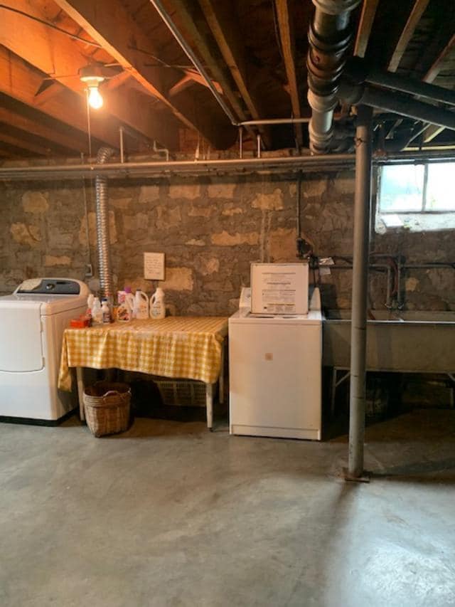 Building Photo - 237 McDowell Rd