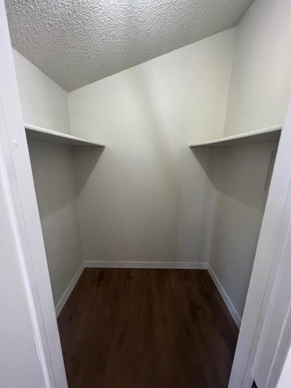 Building Photo - 5937 Sinclair St