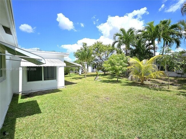 Building Photo - 1040 NW 73rd Terrace