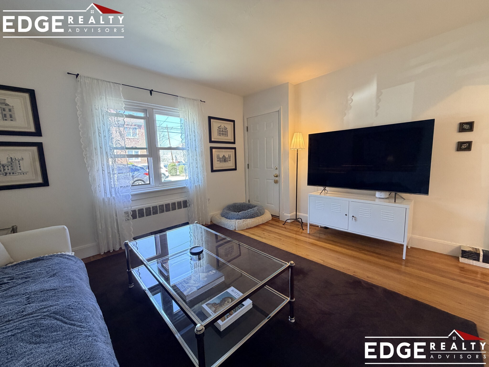 Building Photo - 45 Beechcroft St