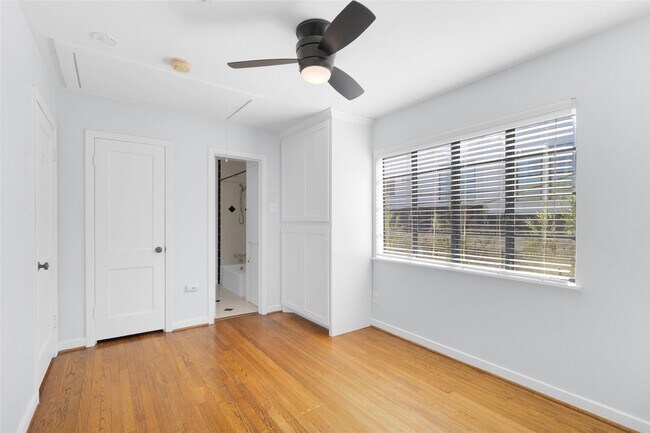 Building Photo - 214 Munford St