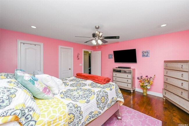 Building Photo - 316 Kimberly Pl