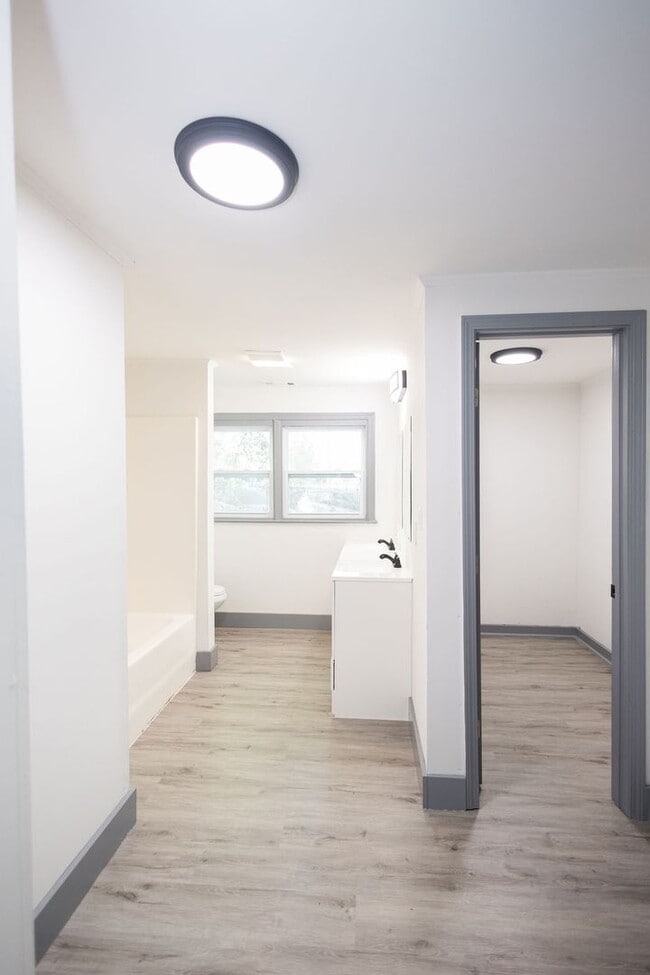 Building Photo - 3BR / 2BA Home for Rent in Griffin, GA