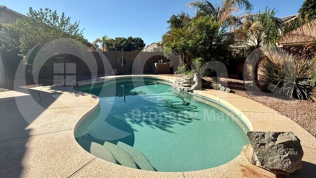 Building Photo - 1168 S Park Grove Ct