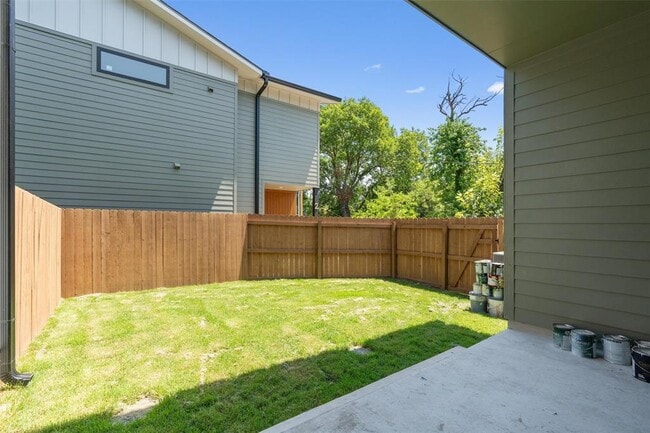 Building Photo - 1402 Beckett St