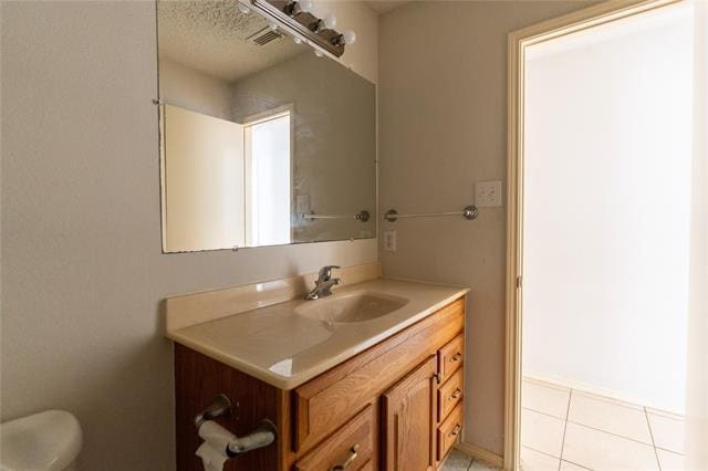 Building Photo - 1403 Chesapeake Dr