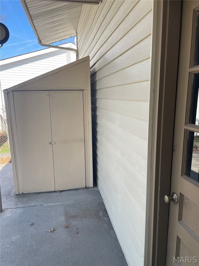 Building Photo - 2313 Esquline Dr