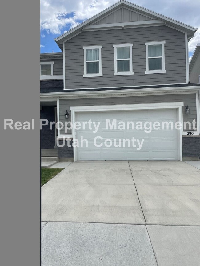 Building Photo - Beautiful Townhome in Pleasant Grove