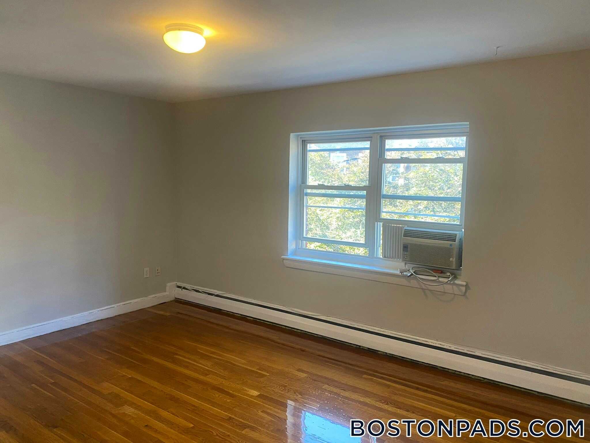 Building Photo - 61 Selkirk Rd