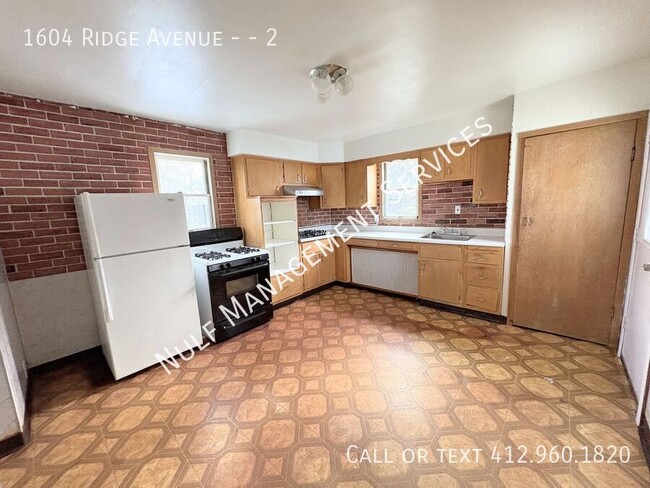 Building Photo - 2 bed, 1 bath unit in Braddock