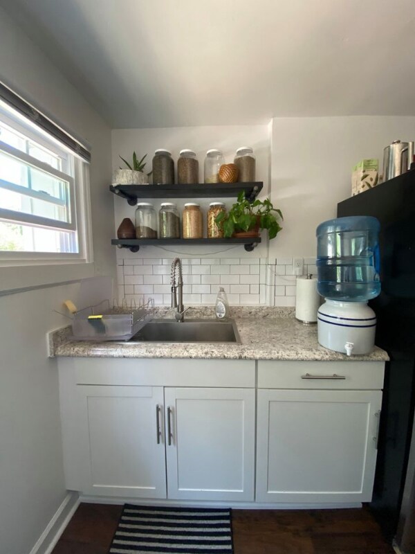 Building Photo - 1900 Gaston St