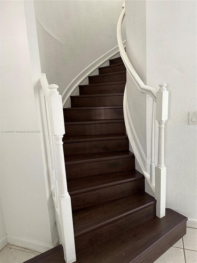 Building Photo - 10284 NW 30th Terrace