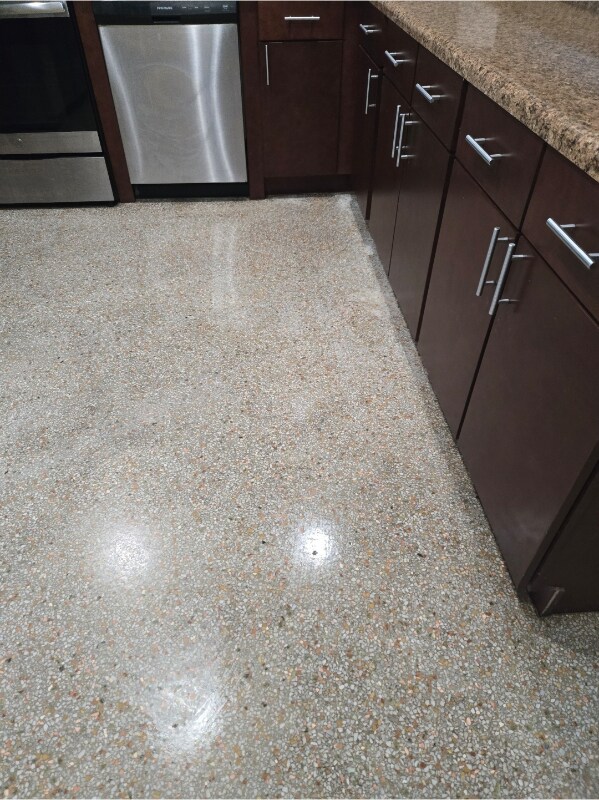 Building Photo - 1420 S Betty Ln