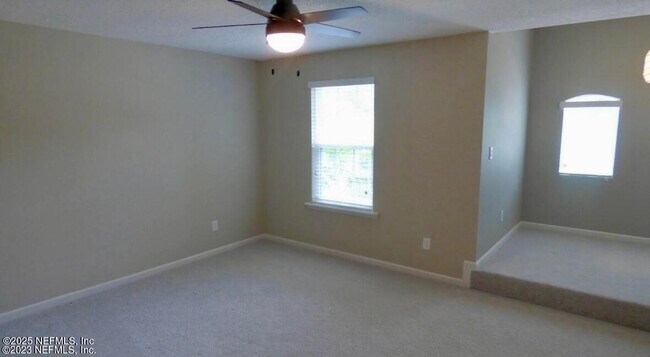 Building Photo - 83117 Purple Martin Dr