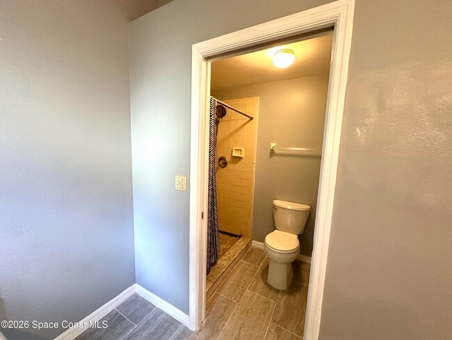 Building Photo - 4594 Helena Dr