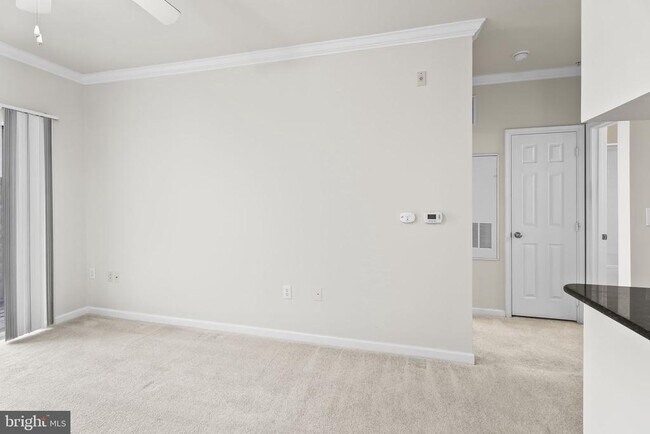 Building Photo - 12929 Centre Park Cir
