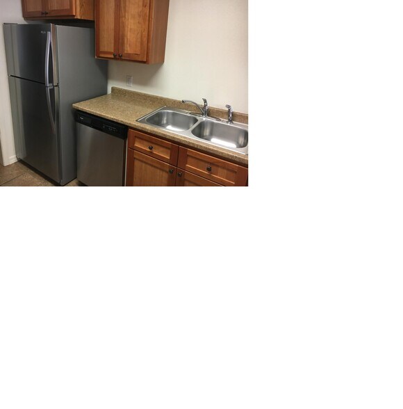 Building Photo - 503 N Knoxville Ave