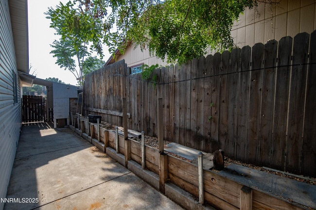 Building Photo - 8581 Corrigan Way