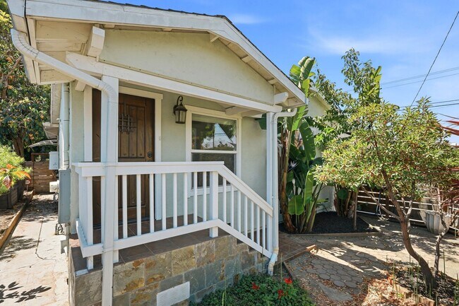 Building Photo - Beautiful Spacious 3-bedroom 2-Bath Home in Berkeley!