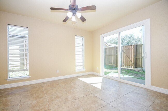 Building Photo - 11330 Bandlon Dr