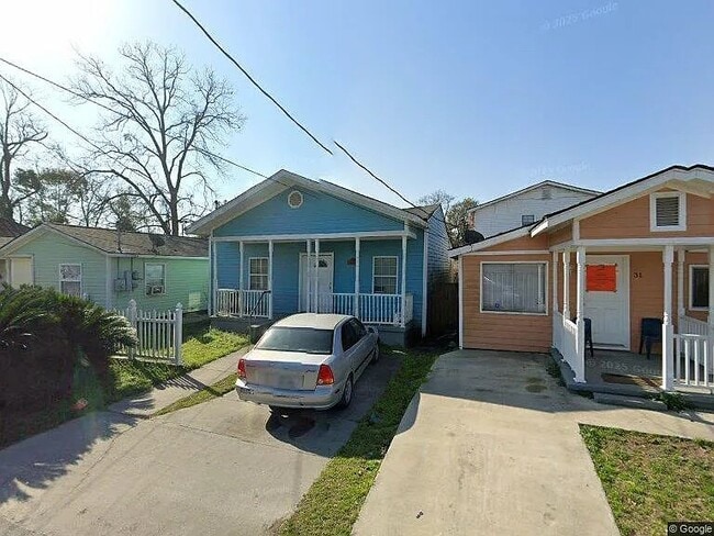 Building Photo - 29 Cornwall St