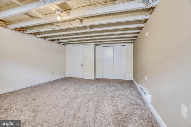 Building Photo - 3812 Fait Ave