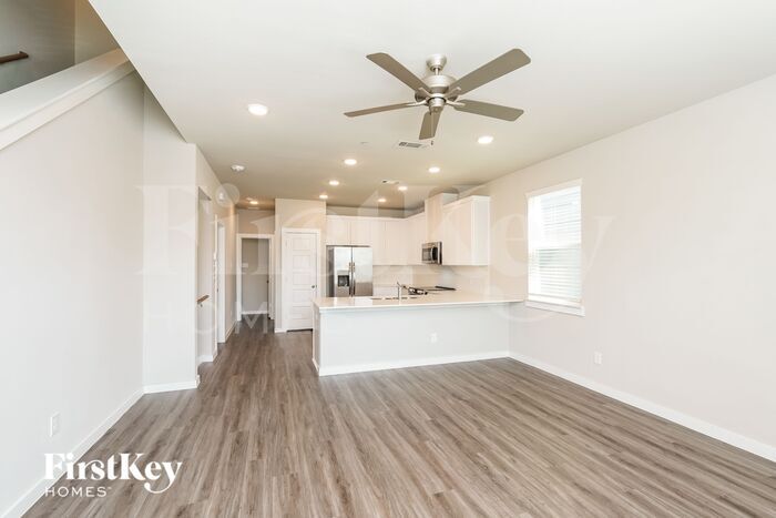 Building Photo - 18404 Idyllic Aly