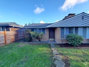 Building Photo - Girgis Duplex
