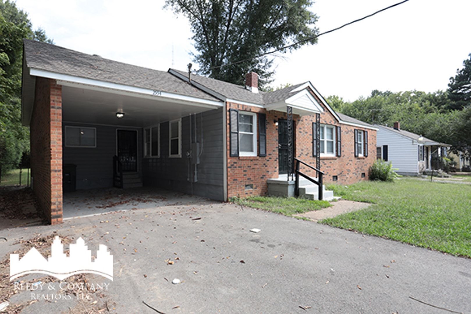Building Photo - 2554 Henderson St