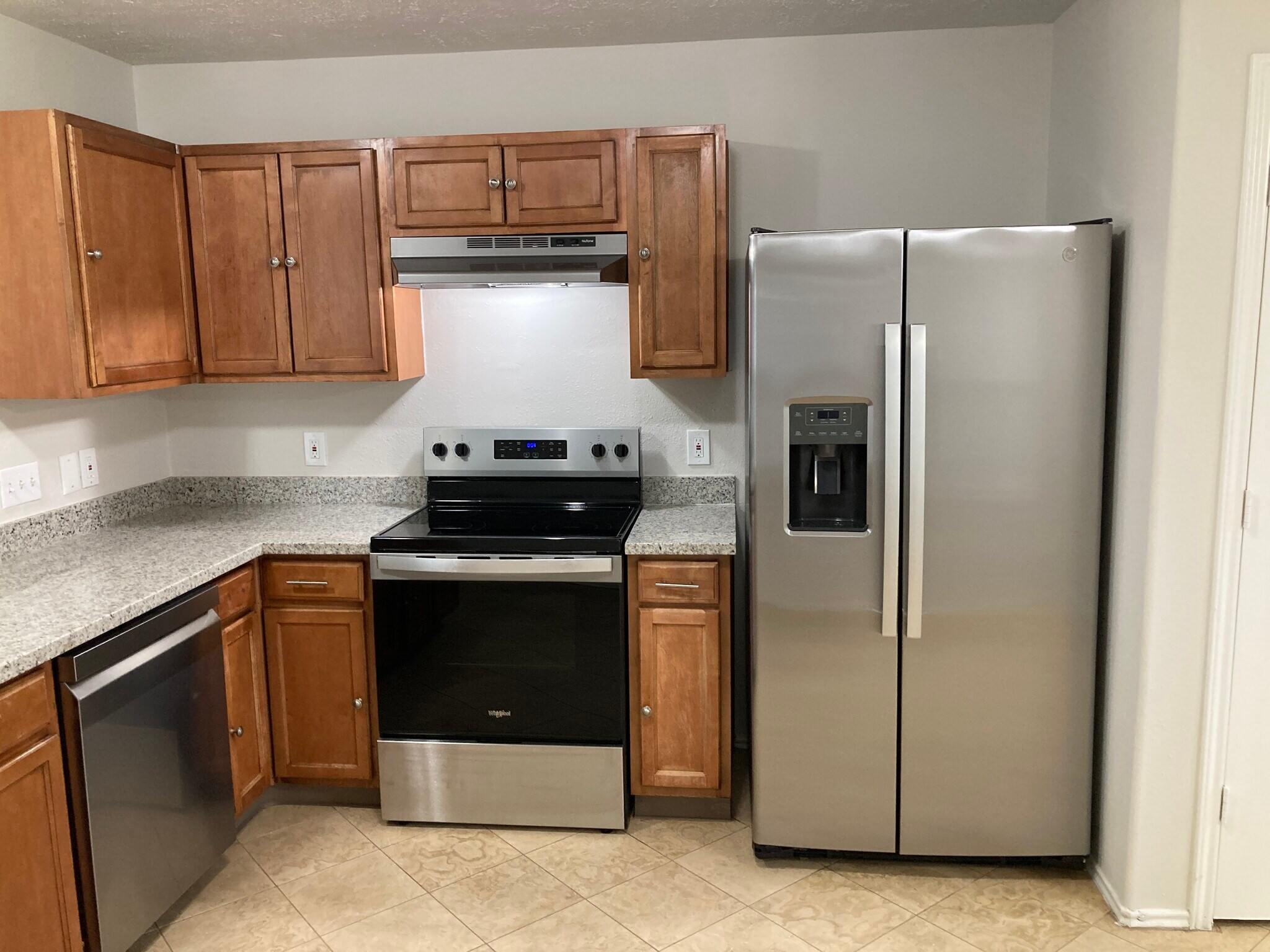Kitchen - 16782 Fallen Timbers Dr