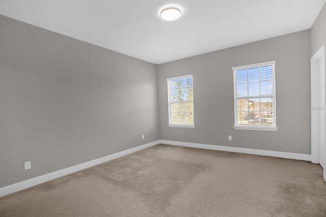 Building Photo - 15537 Honeybell Dr