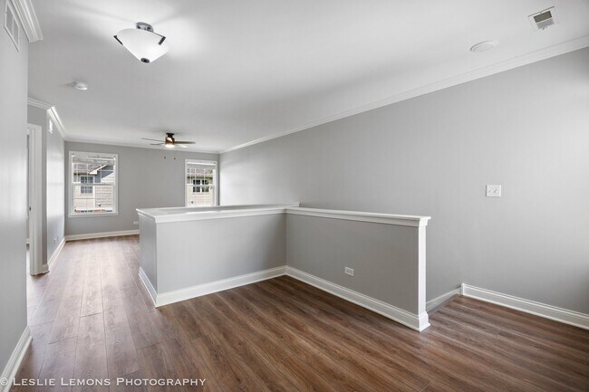 Building Photo - 24022 Walnut Cir