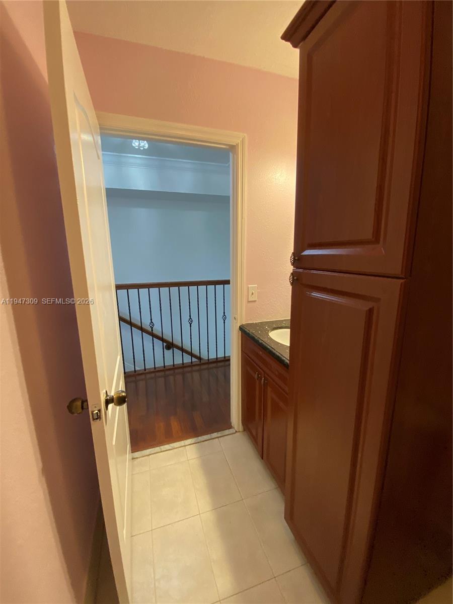 Building Photo - 3503 W 76th St