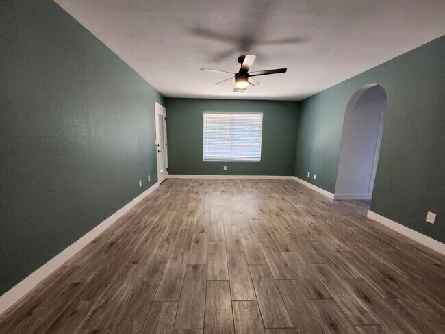 Building Photo - Charming Chandler Home in Quiet Cul-de-Sac — Huge Lot & 3 Bedrooms!