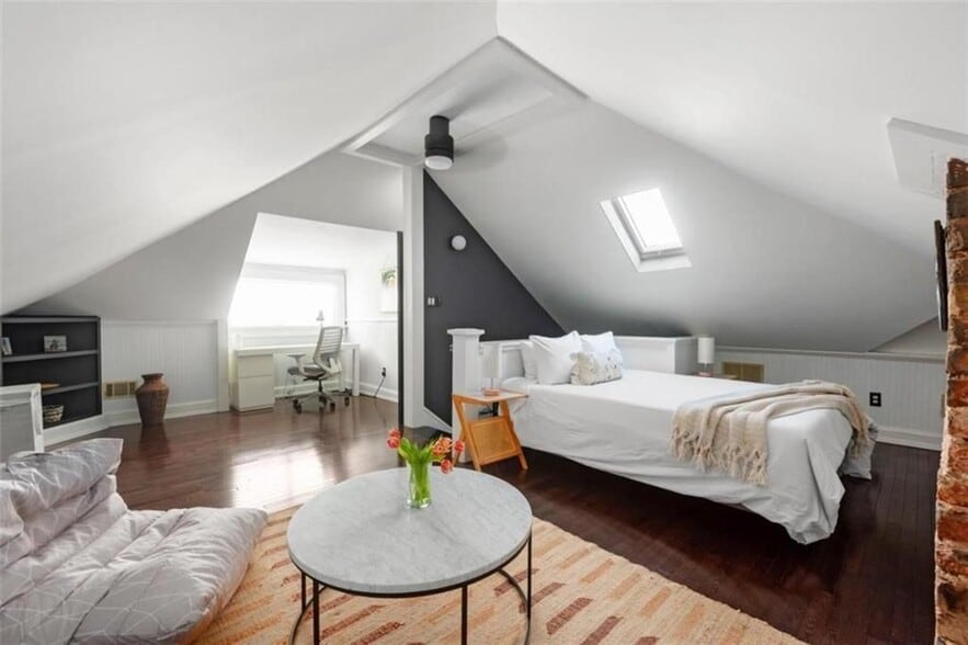 Building Photo - 1024 Kirkwood Ave SE