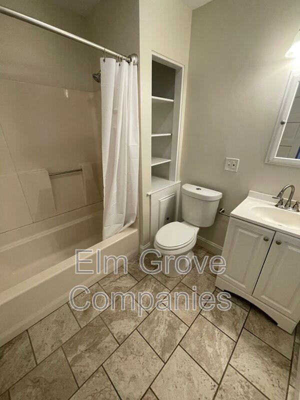 Building Photo - 46 Pennacook St