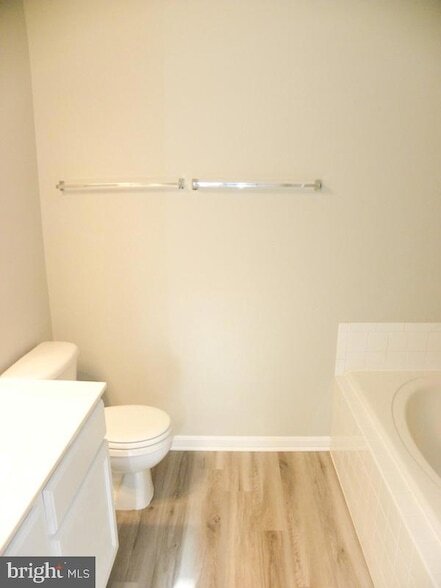 Building Photo - 14311 Newbern Loop