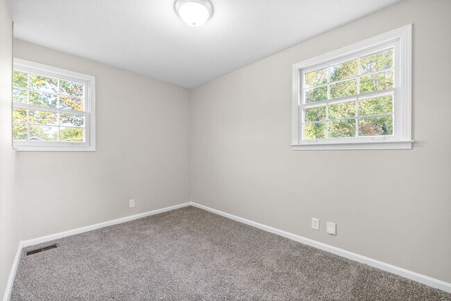 Building Photo - 3 Bedroom Home For Rent in St. Bethlehem A...