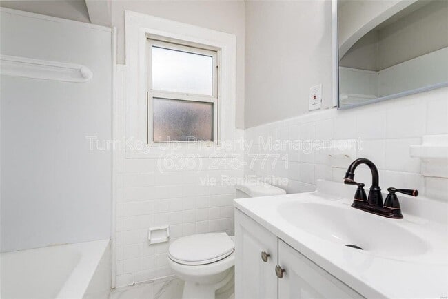 Building Photo - 3513 West Pl