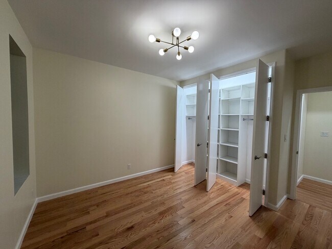 Building Photo - 1917 Avenue O