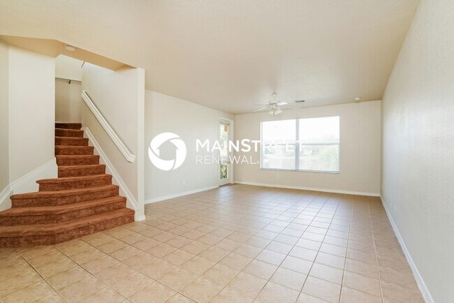 Building Photo - 4 Bedroom Pet-Friendly Home in Fort Myers, FL with Main Street Renewal