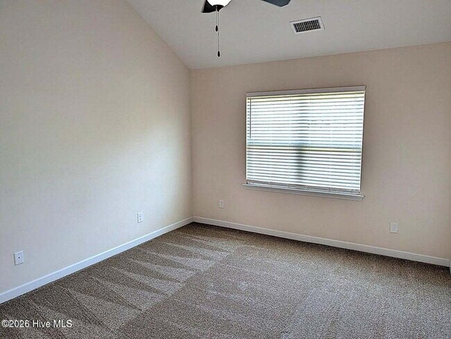 Building Photo - 110 Sonia Dr